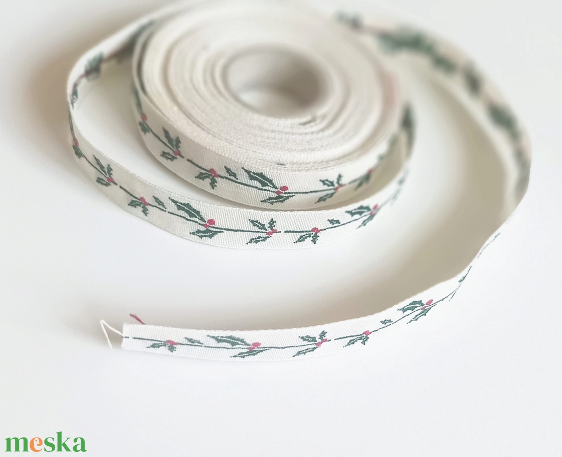 1 cm széles magyal mintás szalag - kellékek & szerszámok - rövidáru - szalag, pánt - textilszalag - Meska.hu 1 cm széles magyal mintás szalag - kellékek & szerszámok - rövidáru - szalag, pánt - textilszalag - Meska.hu