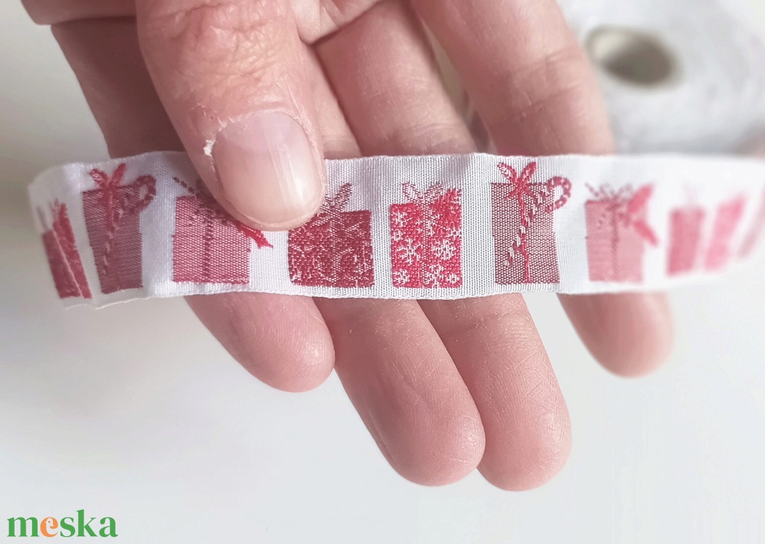 2 cm széles csomagos szalag - kellékek & szerszámok - rövidáru - szalag, pánt - textilszalag - Meska.hu 2 cm széles csomagos szalag - kellékek & szerszámok - rövidáru - szalag, pánt - textilszalag - Meska.hu