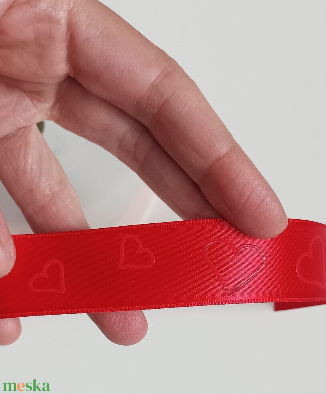 2.4 cm széles szíves szalag - kellékek & szerszámok - rövidáru - szalag, pánt - szatén szalag - Meska.hu