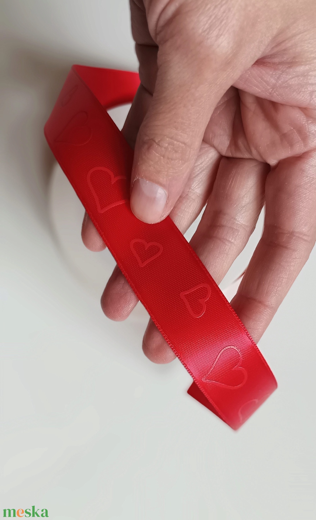 2.4 cm széles szíves szalag - kellékek & szerszámok - rövidáru - szalag, pánt - szatén szalag - Meska.hu