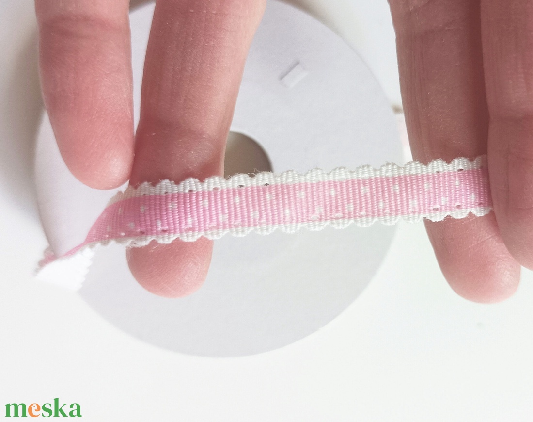 1 cm széles pöttyös szalag - kellékek & szerszámok - rövidáru - szalag, pánt - textilszalag - Meska.hu 1 cm széles pöttyös szalag - kellékek & szerszámok - rövidáru - szalag, pánt - textilszalag - Meska.hu