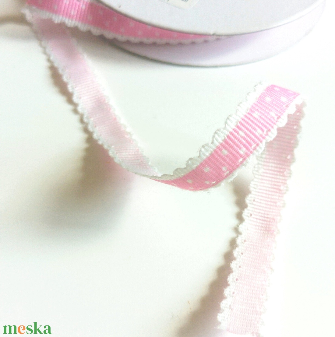 1 cm széles pöttyös szalag - kellékek & szerszámok - rövidáru - szalag, pánt - textilszalag - Meska.hu 1 cm széles pöttyös szalag - kellékek & szerszámok - rövidáru - szalag, pánt - textilszalag - Meska.hu