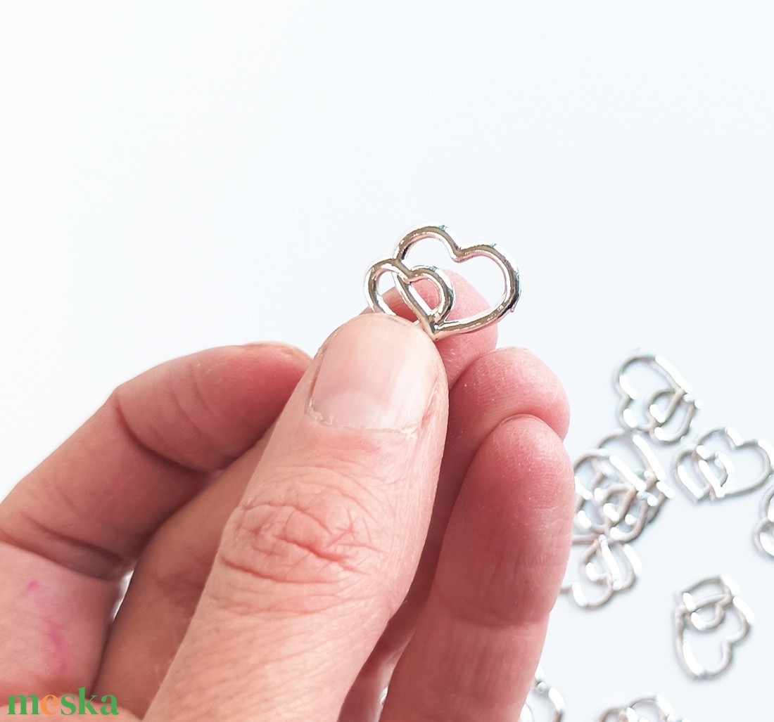 Szív mini dupla charm - kellékek & szerszámok - ékszerkellék - charmok - Meska.hu Szív mini dupla charm - kellékek & szerszámok - ékszerkellék - charmok - Meska.hu