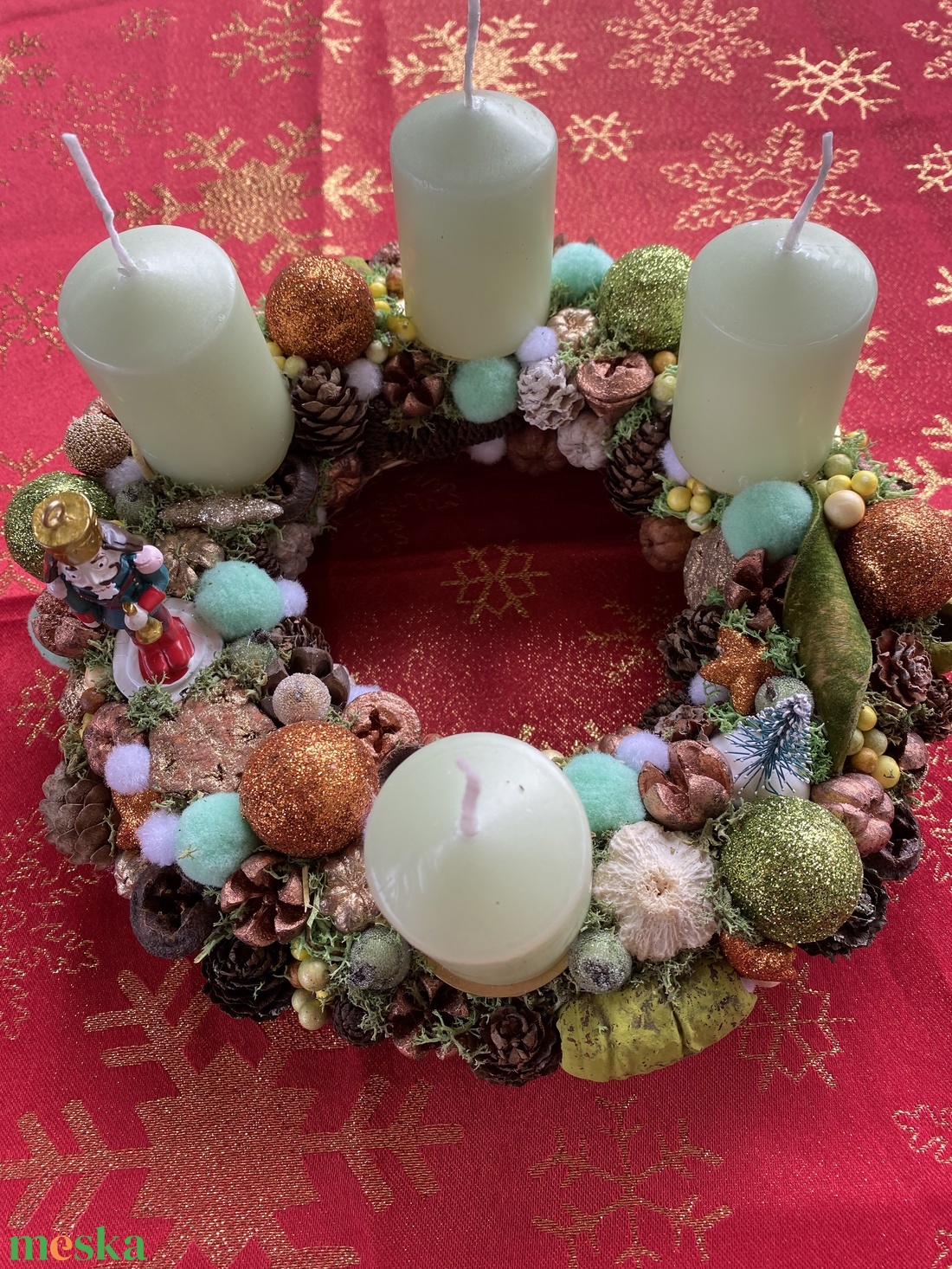 Diótörős adventi koszorú - karácsony - adventi díszek - adventi koszorú - Meska.hu Diótörős adventi koszorú - karácsony - adventi díszek - adventi koszorú - Meska.hu