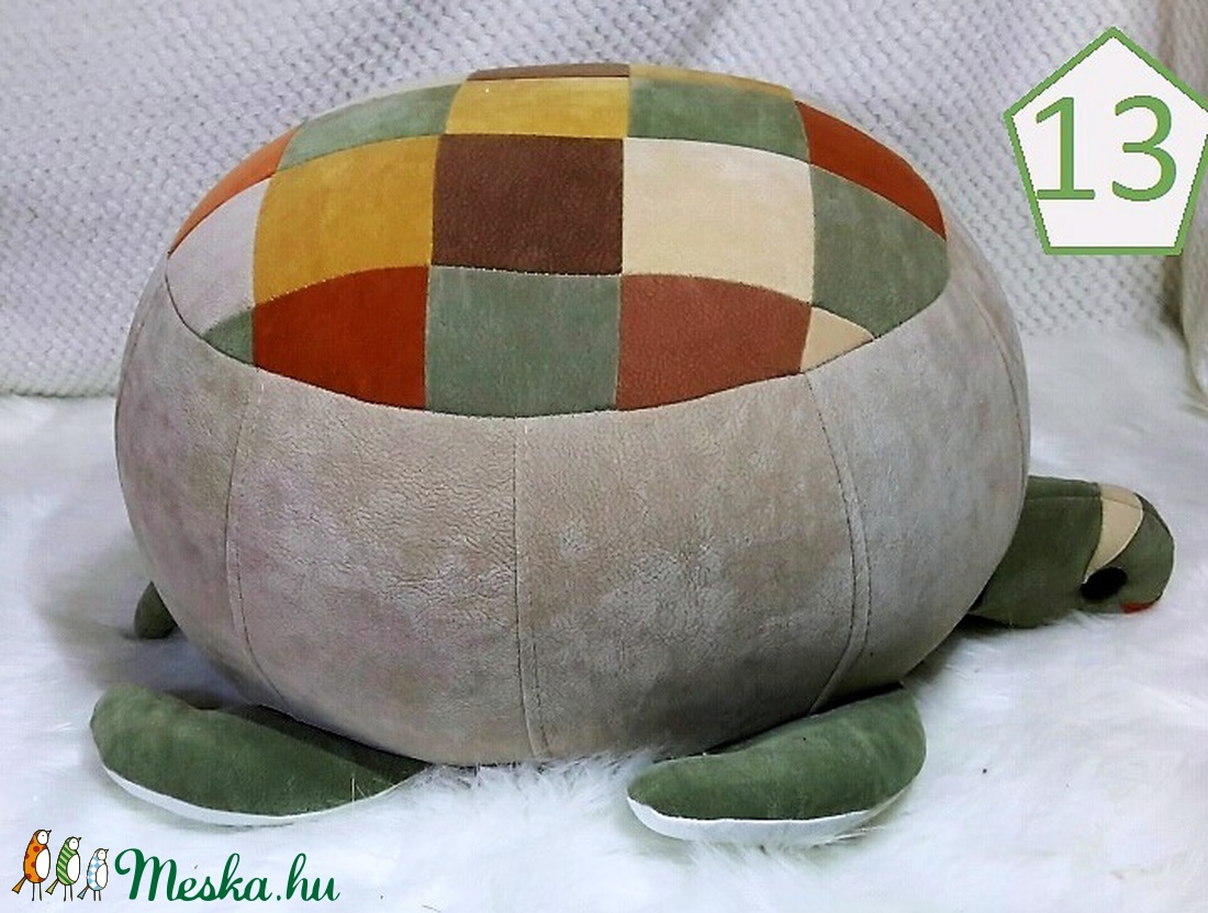 Prémium teknős puff /13/ -  - Meska.hu