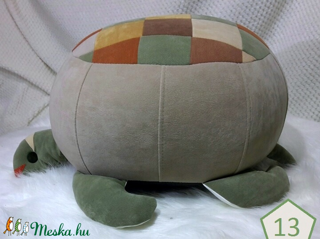 Prémium teknős puff /13/ -  - Meska.hu