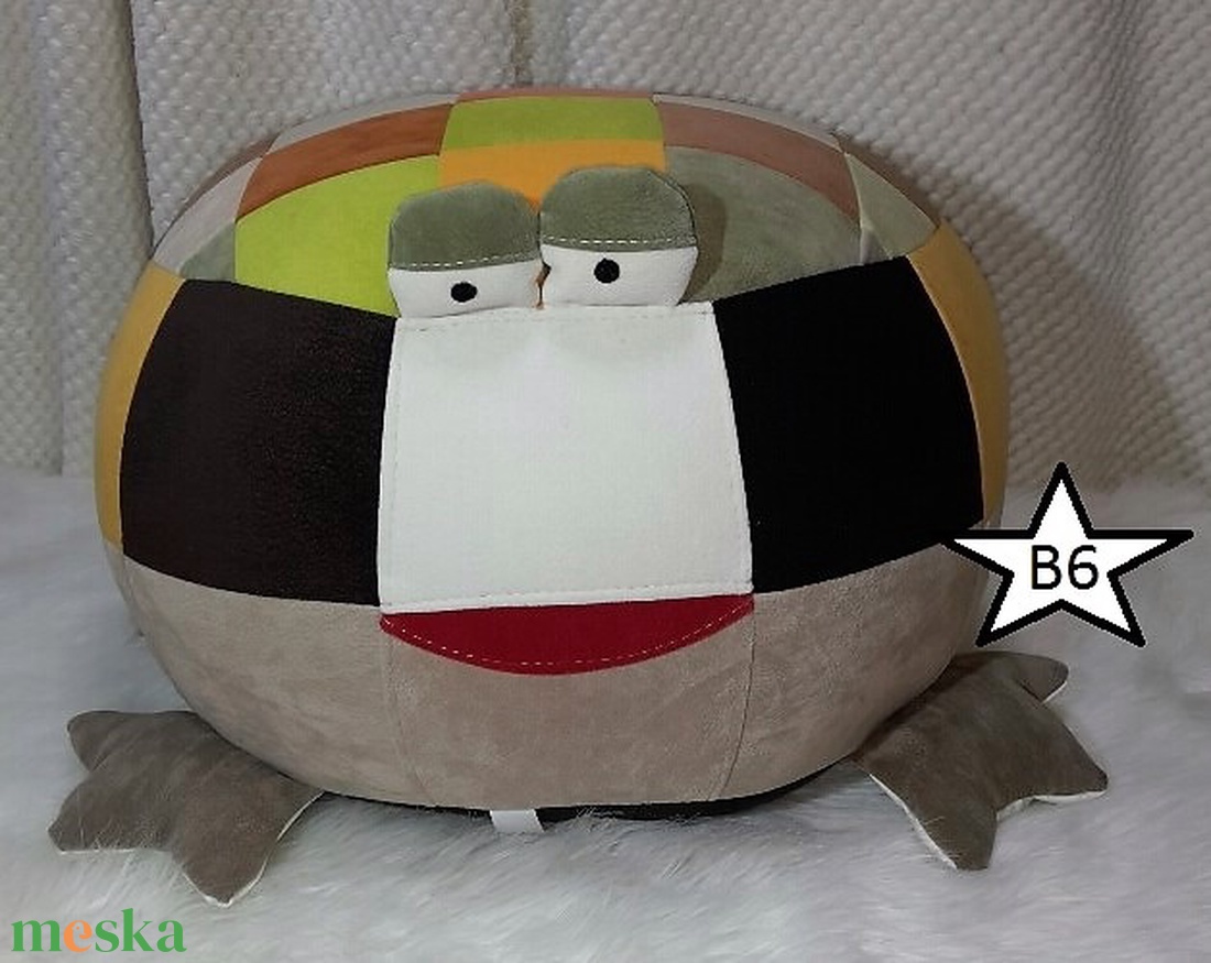 Leveli béka 6.) Öko tölthető puff Aquaclan szövetből ülőalkalmatosság, lábzsámoly - otthon & életmód - bútor - puff - Meska.hu