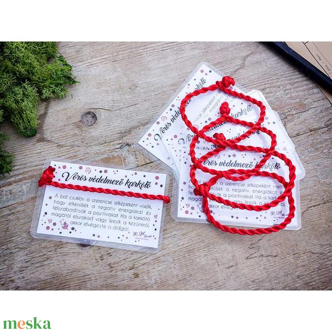 Kabbala védelmező vörös textil karkötő kártyával 5 dbos csomag - ékszer - karkötő - fonott karkötő - Meska.hu Kabbala védelmező vörös textil karkötő kártyával 5 dbos csomag - ékszer - karkötő - fonott karkötő - Meska.hu
