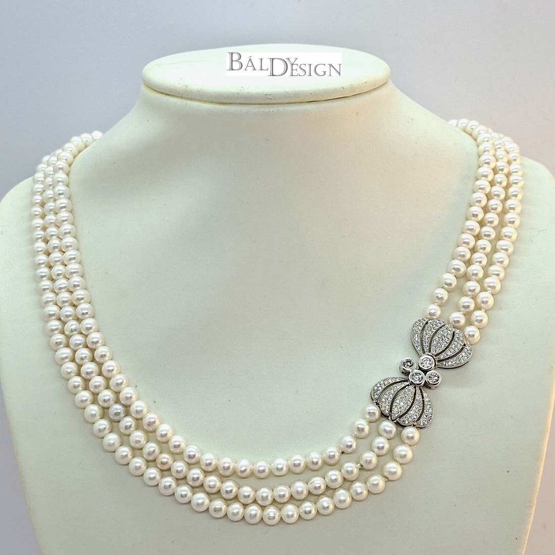 3 soros gyöngy nyaklánc - ékszer - nyaklánc - gyöngyös nyaklánc - Meska.hu