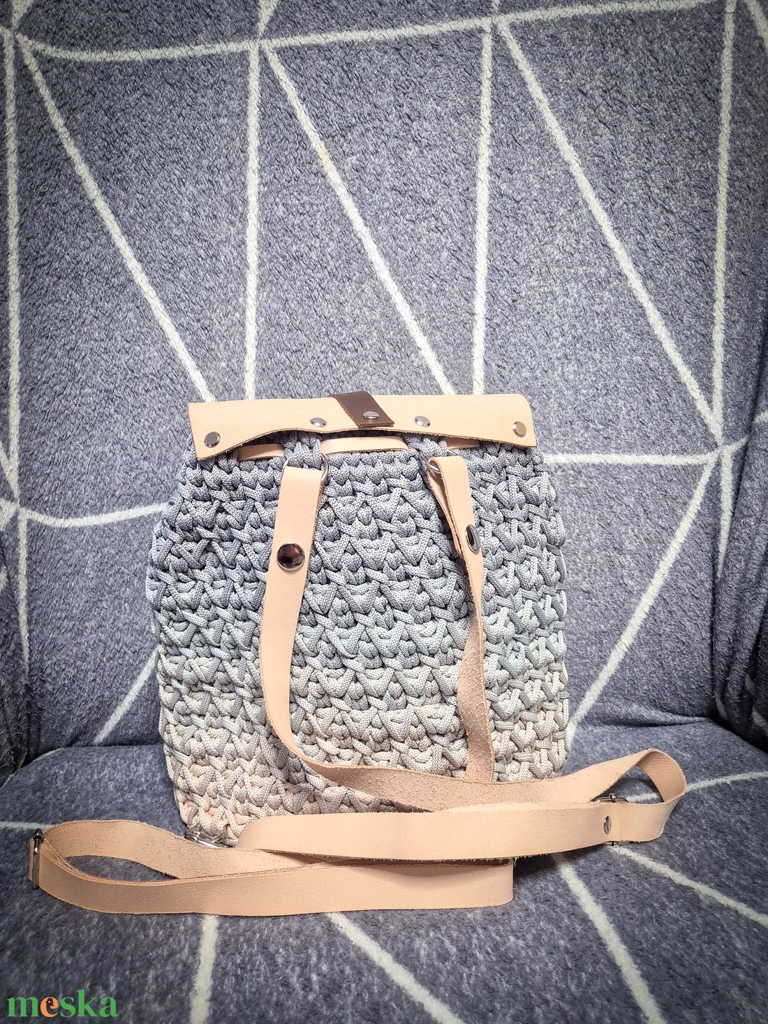 Horgolt hátizsák bőr szerelékkel, zsebes béléssel - táska & tok - hátizsák - hátizsák - Meska.hu