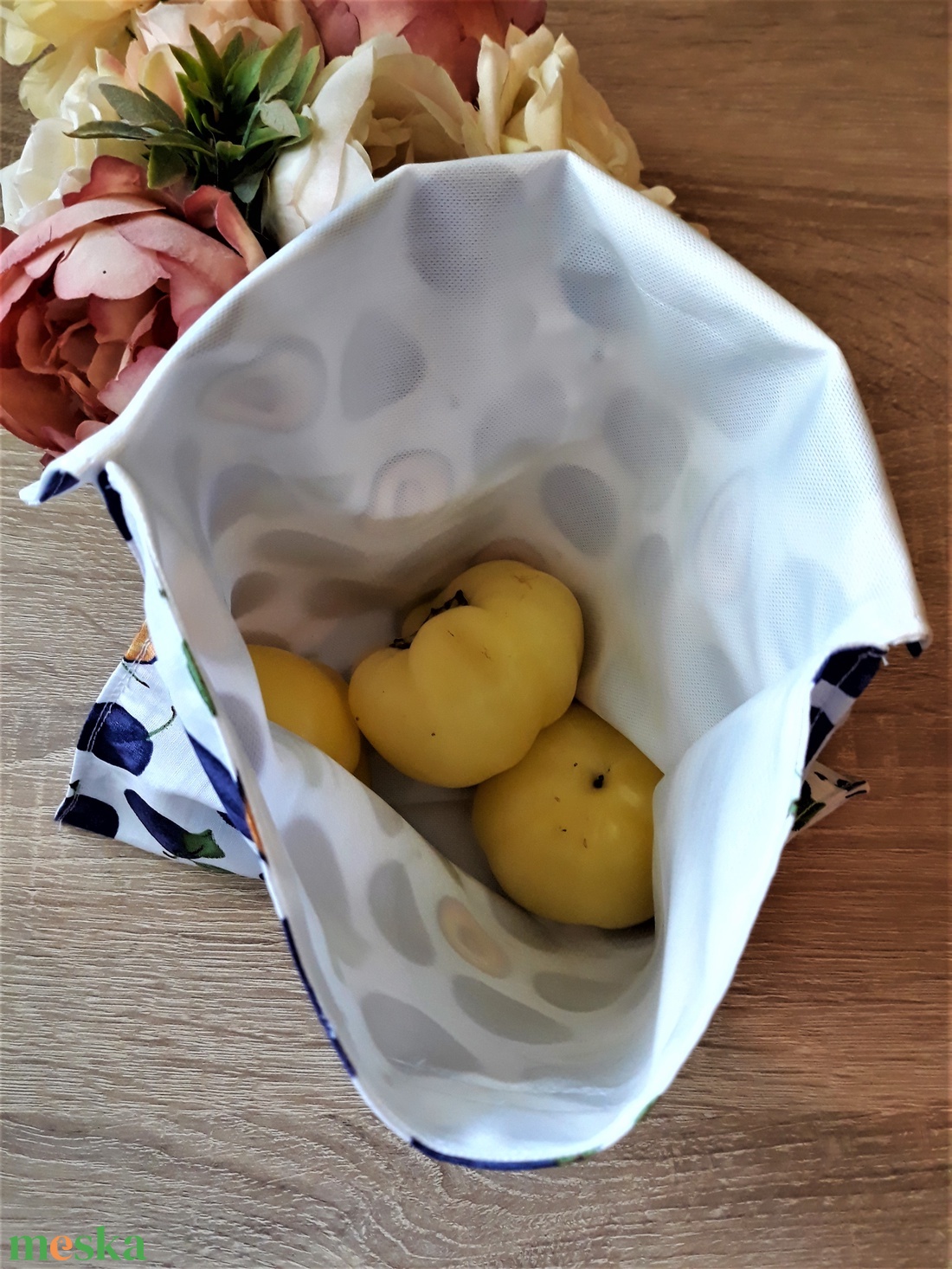 Szilvás ételtartó tasak víztaszító béléssel - Szendvicstasak felnőtteknek - táska & tok - bevásárlás & shopper táska - shopper, textiltáska, szatyor - Meska.hu Szilvás ételtartó tasak víztaszító béléssel - Szendvicstasak felnőtteknek - táska & tok - bevásárlás & shopper táska - shopper, textiltáska, szatyor - Meska.hu