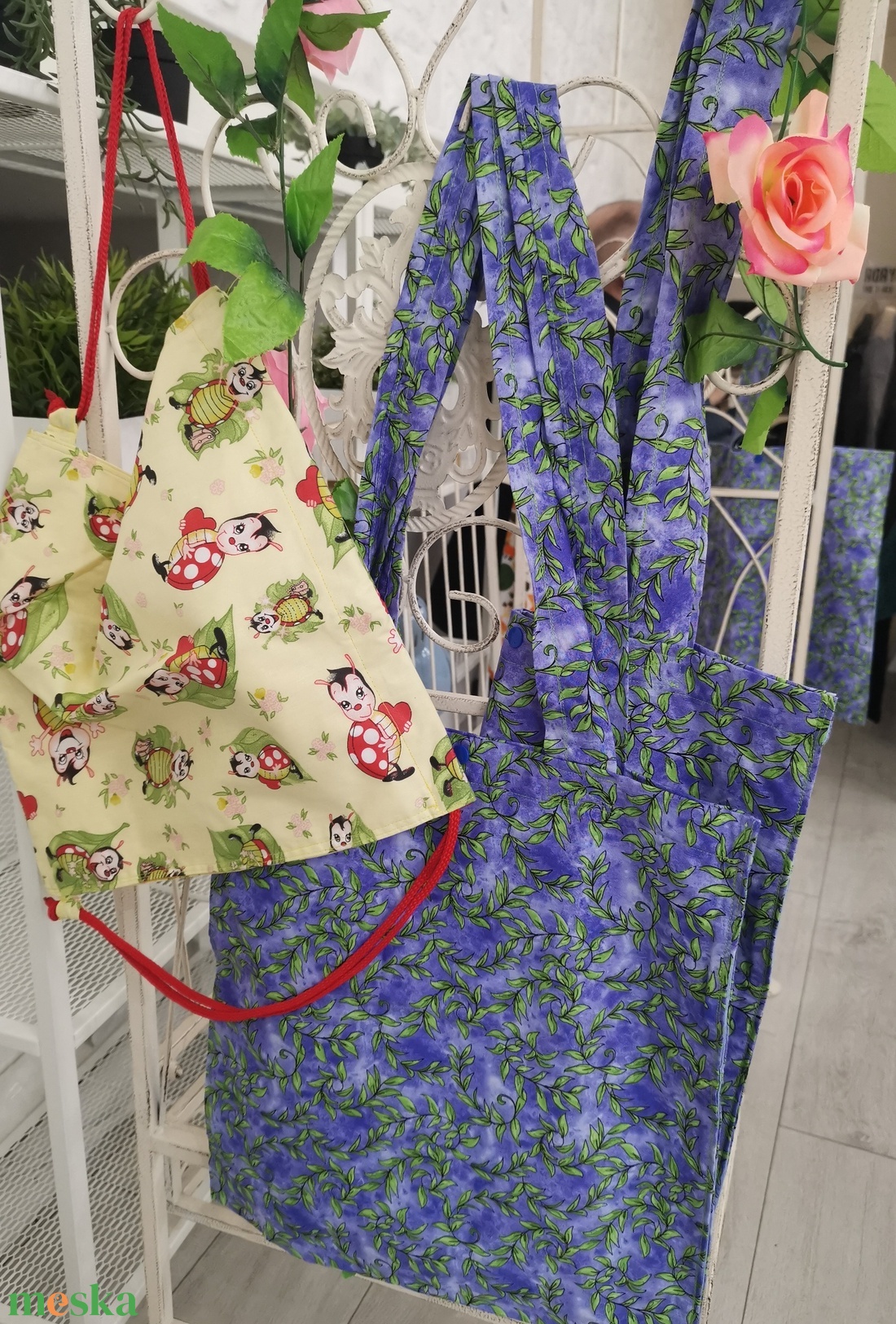 Inda mintás bélelt szatyor - Bevásálószatyor oeko-tex pamut anyagból - Tote bag - táska & tok - kézitáska & válltáska - vállon átvethető táska - Meska.hu Inda mintás bélelt szatyor - Bevásálószatyor oeko-tex pamut anyagból - Tote bag - táska & tok - kézitáska & válltáska - vállon átvethető táska - Meska.hu