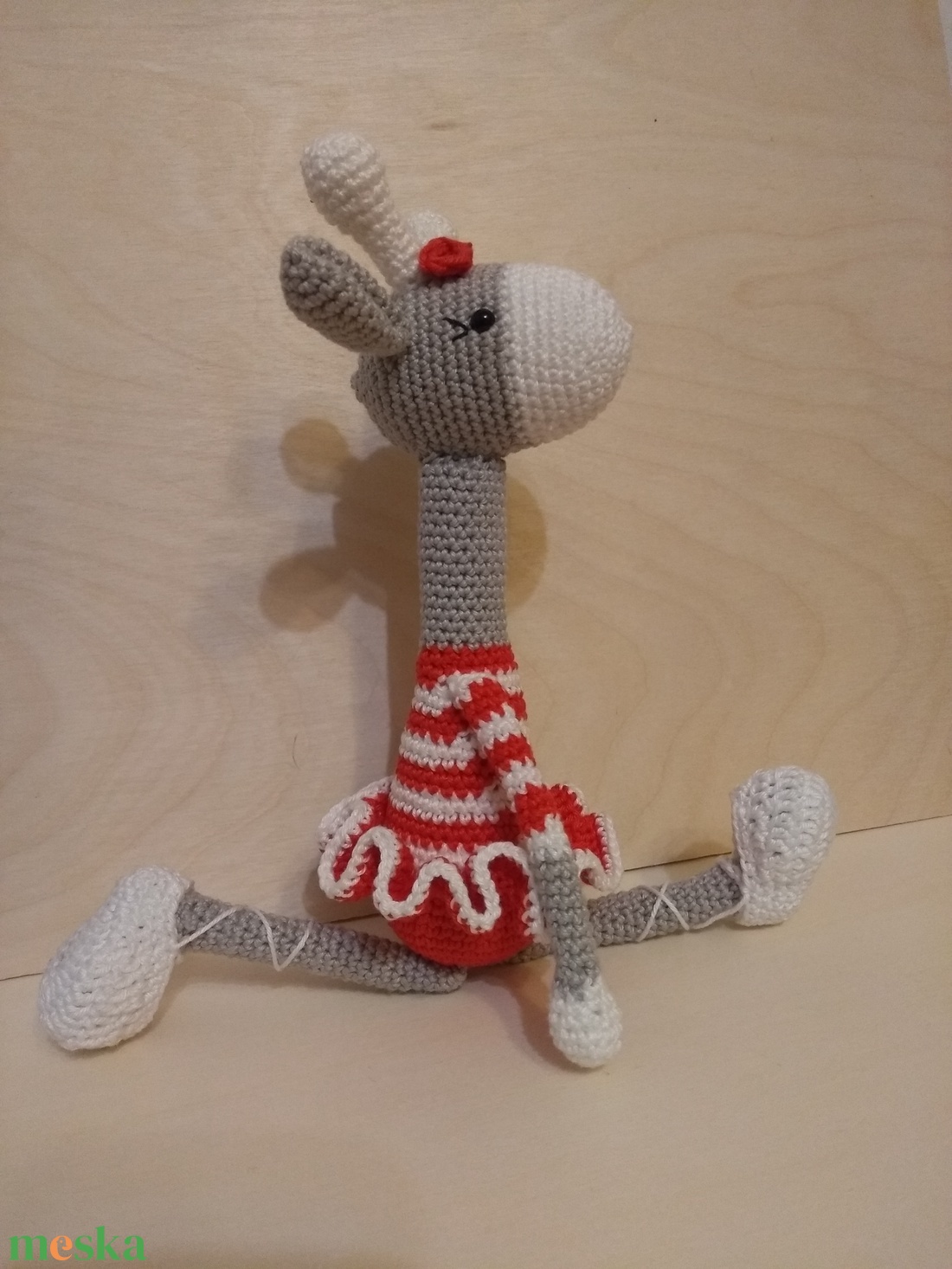 Balerina zsiráf - horgolt figura piros-fehér ruhában - játék & sport - plüssállat & játékfigura - zsiráf - Meska.hu Balerina zsiráf - horgolt figura piros-fehér ruhában - játék & sport - plüssállat & játékfigura - zsiráf - Meska.hu