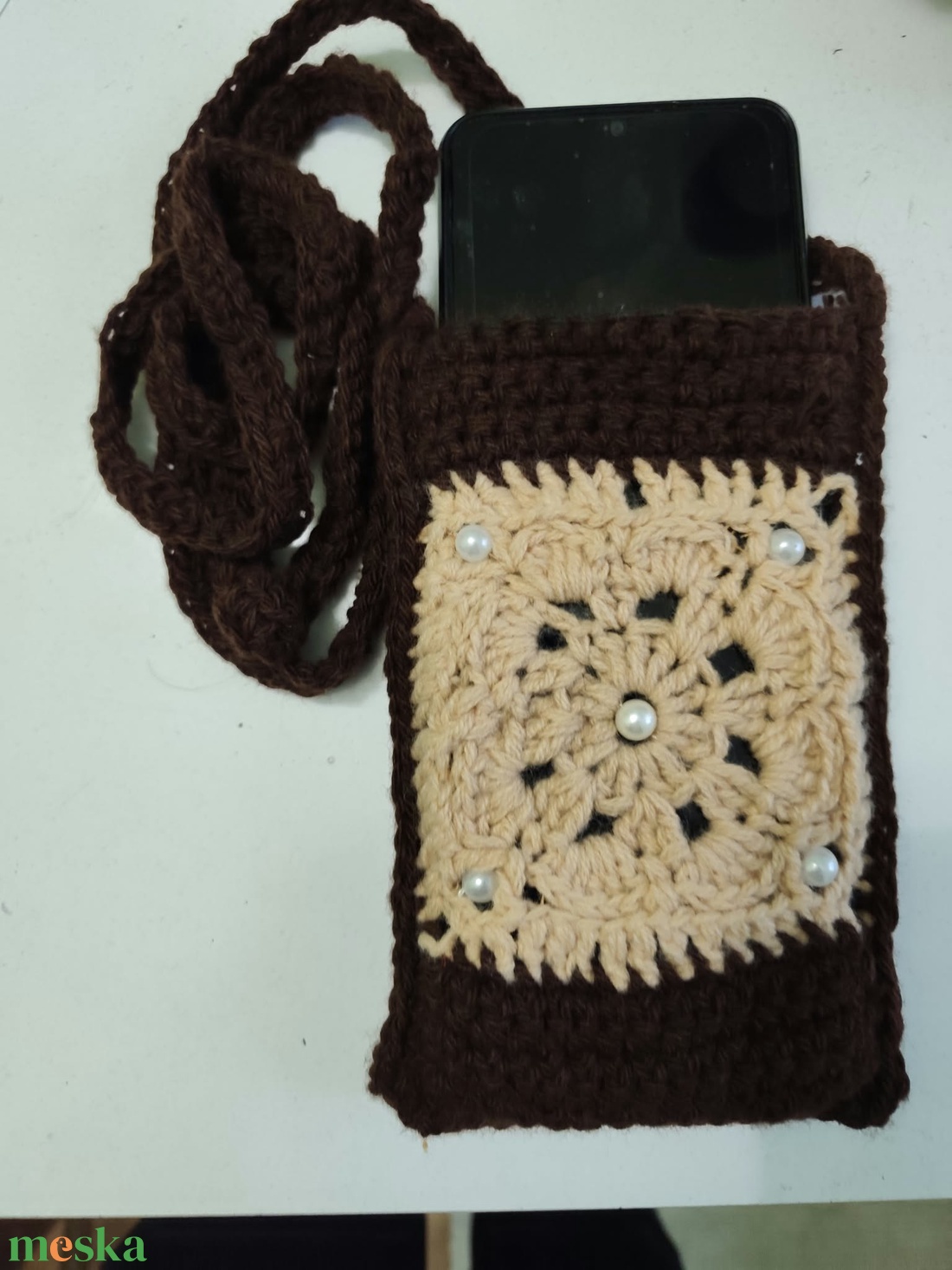 Csokoládé Parfé � Strapabíró, gyöngyös nagymami-kockás mobiltok (10�15 cm) - táska & tok - pénztárca & más tok - telefontok - Meska.hu