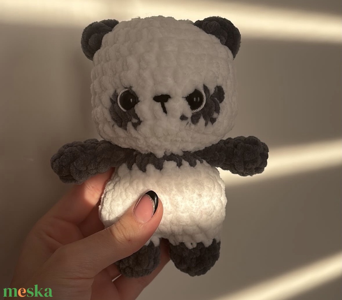 Horgolt Panda - játék & sport - plüssállat & játékfigura - maci - Meska.hu