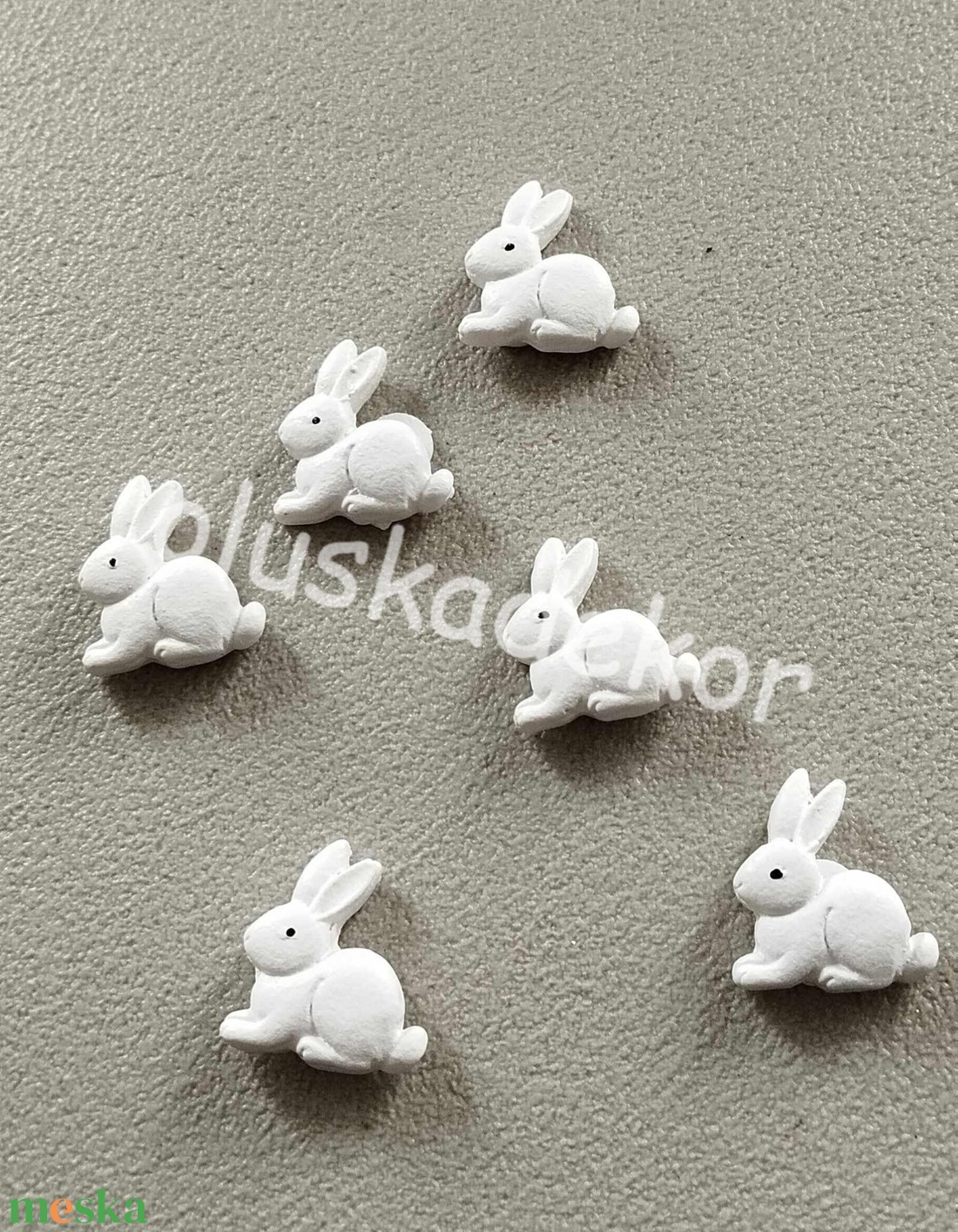 Nyuszi, öntapadós, 2 színben - kellékek & szerszámok - dekorációs kellékek - figurák - Meska.hu