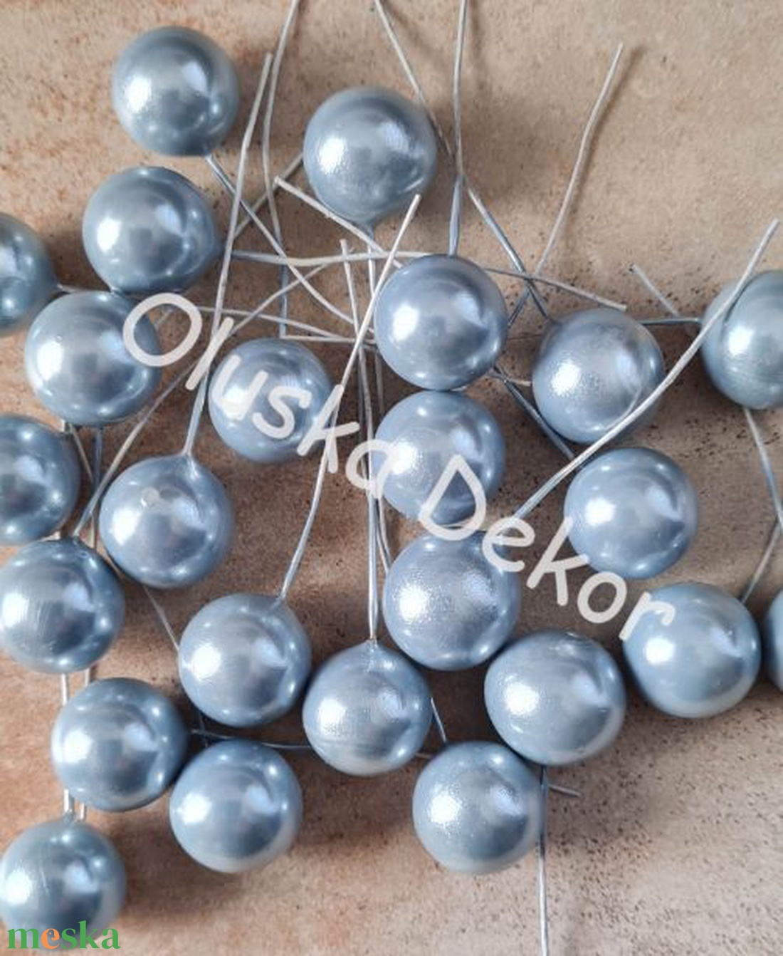 ST-10523. Betűző bogyó, gyöngyház, 2cm - kellékek & szerszámok - dekorációs kellékek - egyéb kellékek - Meska.hu