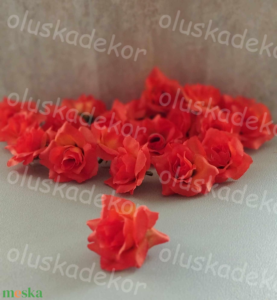 Rózsa virágfej, rózsafej, selyemvirág, dekor, 7 színben, 6,5cm - kellékek & szerszámok - dekorációs kellékek - virágfej - Meska.hu Rózsa virágfej, rózsafej, selyemvirág, dekor, 7 színben, 6,5cm - kellékek & szerszámok - dekorációs kellékek - virágfej - Meska.hu