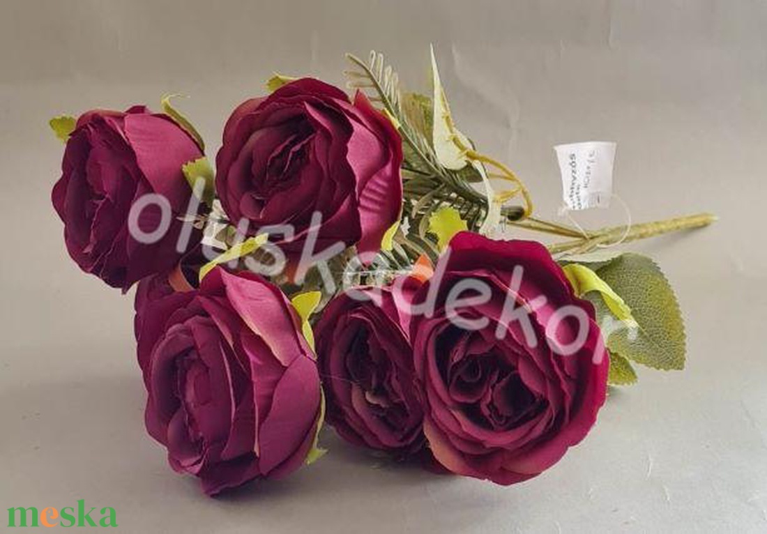 Rózsacsokor 6 fej,több színben 32cm - kellékek & szerszámok - dekorációs kellékek - egyéb kellékek - Meska.hu Rózsacsokor 6 fej,több színben 32cm - kellékek & szerszámok - dekorációs kellékek - egyéb kellékek - Meska.hu
