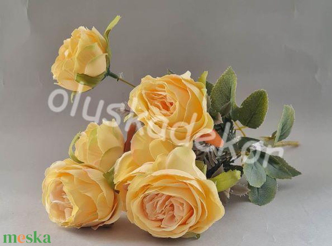 Rózsacsokor 6 fej,több színben 32cm - kellékek & szerszámok - dekorációs kellékek - egyéb kellékek - Meska.hu Rózsacsokor 6 fej,több színben 32cm - kellékek & szerszámok - dekorációs kellékek - egyéb kellékek - Meska.hu