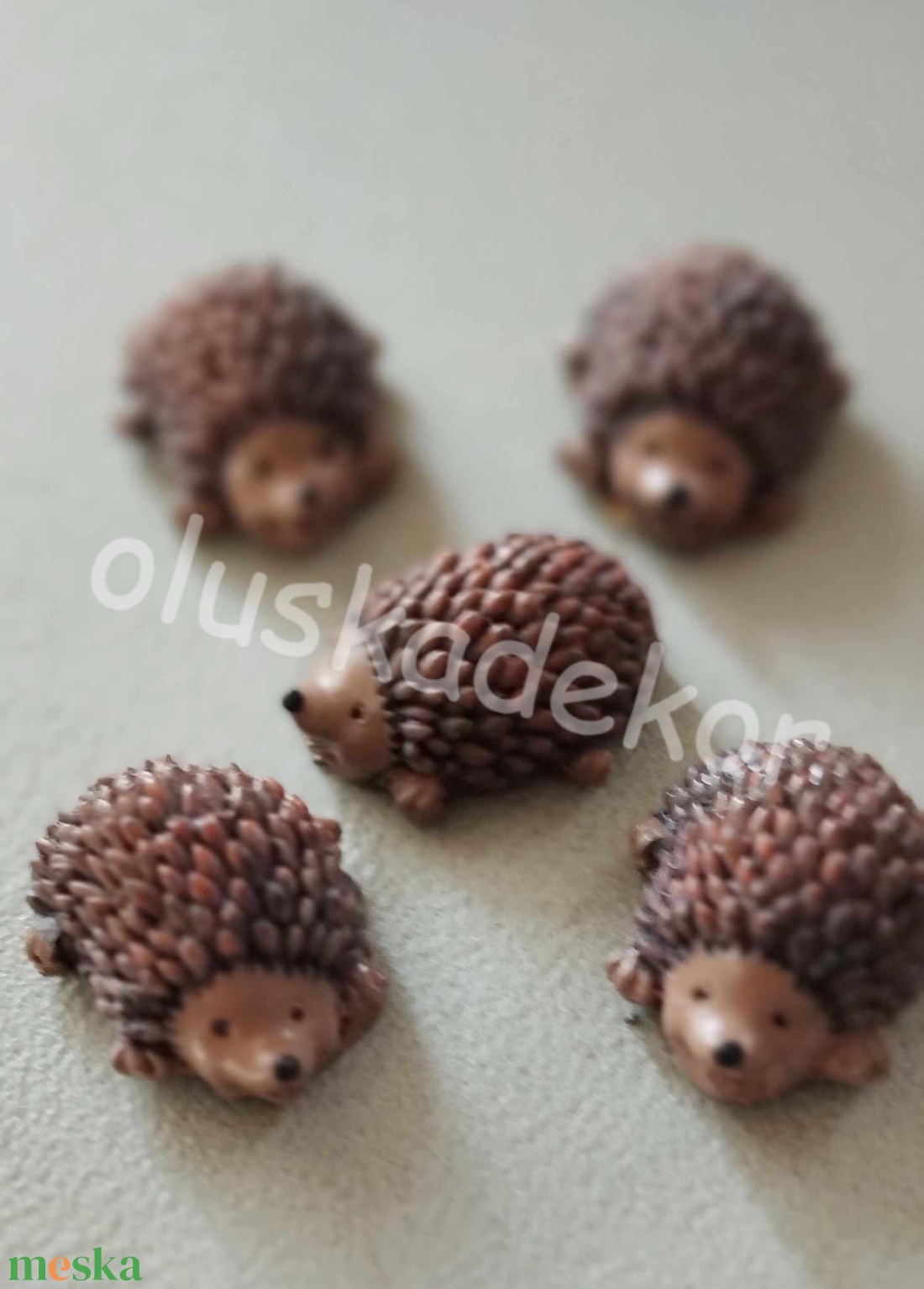 Mini süni, öntapadós - kellékek & szerszámok - dekorációs kellékek - figurák - Meska.hu Mini süni, öntapadós - kellékek & szerszámok - dekorációs kellékek - figurák - Meska.hu
