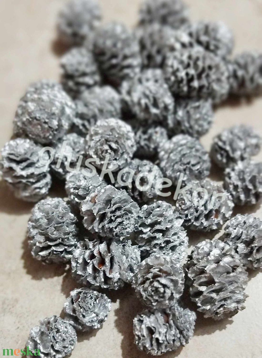 Meridianum karácsonyi - csiriviris színekben, 50gr/cs. - kellékek & szerszámok - dekorációs kellékek - egyéb kellékek - Meska.hu Meridianum karácsonyi - csiriviris színekben, 50gr/cs. - kellékek & szerszámok - dekorációs kellékek - egyéb kellékek - Meska.hu