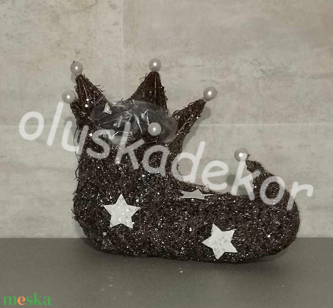 Bocskor kaspó, nagy - kellékek & szerszámok - dekorációs kellékek - figurák - Meska.hu Bocskor kaspó, nagy - kellékek & szerszámok - dekorációs kellékek - figurák - Meska.hu