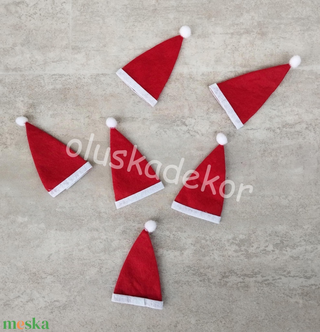 Mini télapó sapka, mikulás sapka 2 méretben, karácsonyi dekoráció - kellékek & szerszámok - dekorációs kellékek - egyéb kellékek - Meska.hu Mini télapó sapka, mikulás sapka 2 méretben, karácsonyi dekoráció - kellékek & szerszámok - dekorációs kellékek - egyéb kellékek - Meska.hu