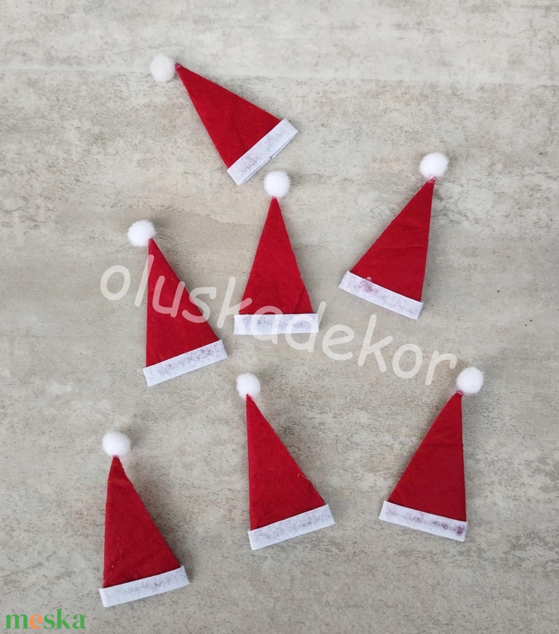 Mini télapó sapka, mikulás sapka 2 méretben, karácsonyi dekoráció - kellékek & szerszámok - dekorációs kellékek - egyéb kellékek - Meska.hu Mini télapó sapka, mikulás sapka 2 méretben, karácsonyi dekoráció - kellékek & szerszámok - dekorációs kellékek - egyéb kellékek - Meska.hu