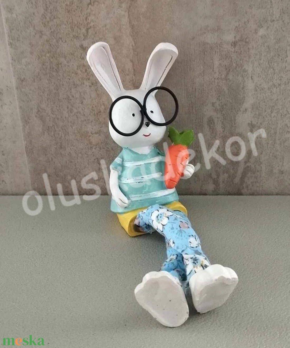 Nyuszi, nyúl, húsvéti, tavaszi dekorációs alapanyag, figura, kerámia és textil, 18cm - kellékek & szerszámok - dekorációs kellékek - figurák - Meska.hu