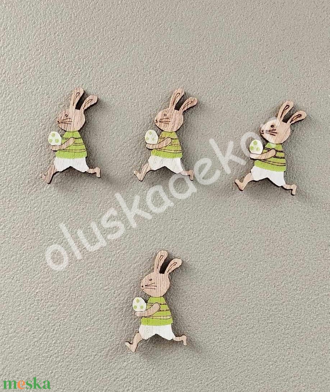 Nyúl Béla és Nyúl Réka, öntapadós fafigura - kellékek & szerszámok - dekorációs kellékek - egyéb kellékek - Meska.hu