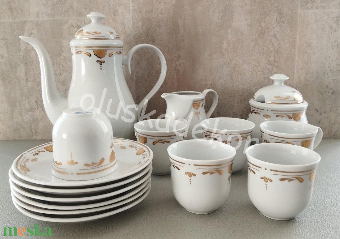 Alföldi porcelán 6 személyes, arany mintás, kávéskészlet, új, RETRO - otthon & életmód - konyhafelszerelés, tálalás - tálalás - teás- és kávés pohár, készlet - Meska.hu