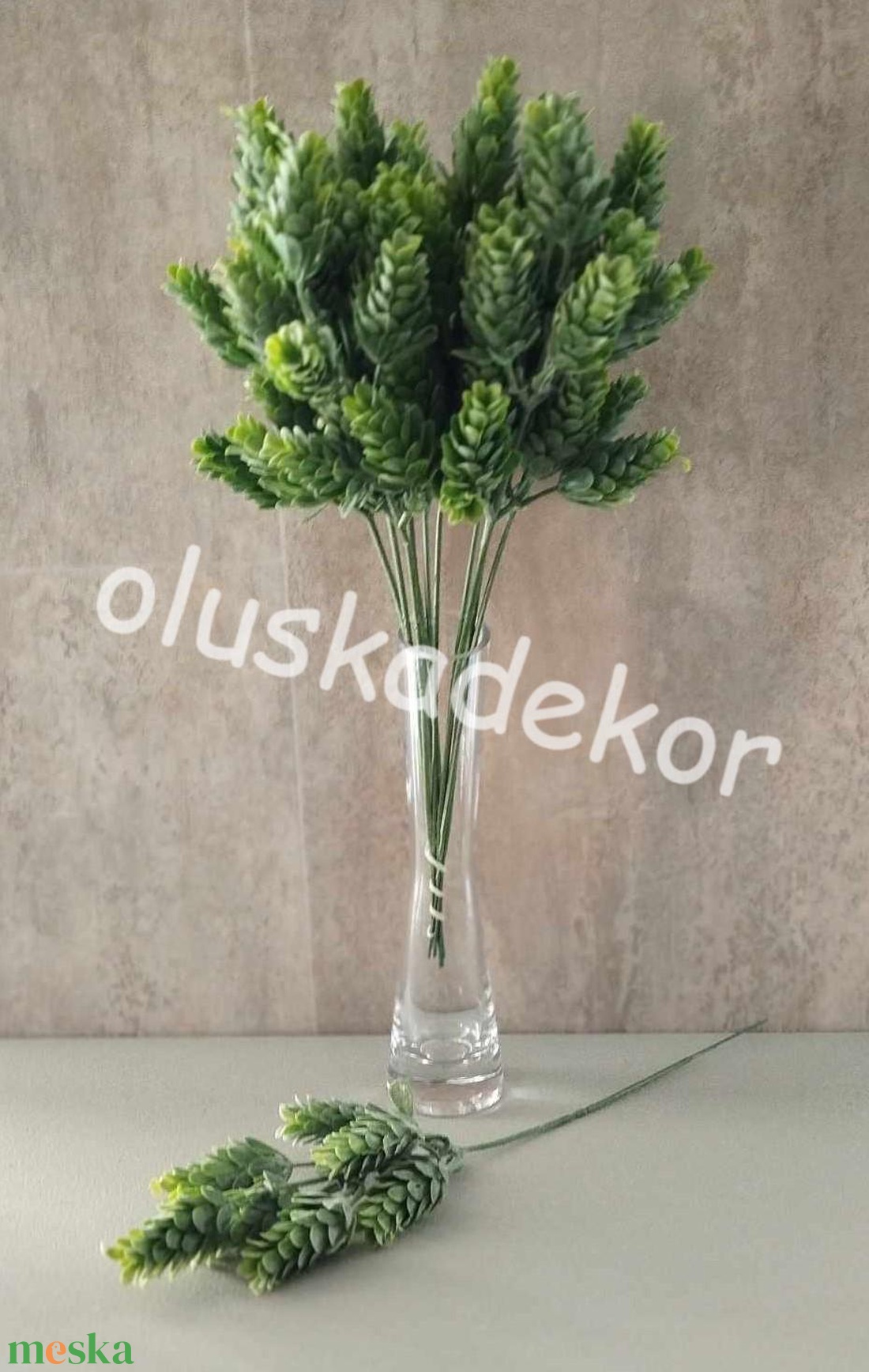 Komlóág, díszítőzöld, 7 virág, dekoráció, 30cm - kellékek & szerszámok - dekorációs kellékek - egyéb kellékek - Meska.hu Komlóág, díszítőzöld, 7 virág, dekoráció, 30cm - kellékek & szerszámok - dekorációs kellékek - egyéb kellékek - Meska.hu