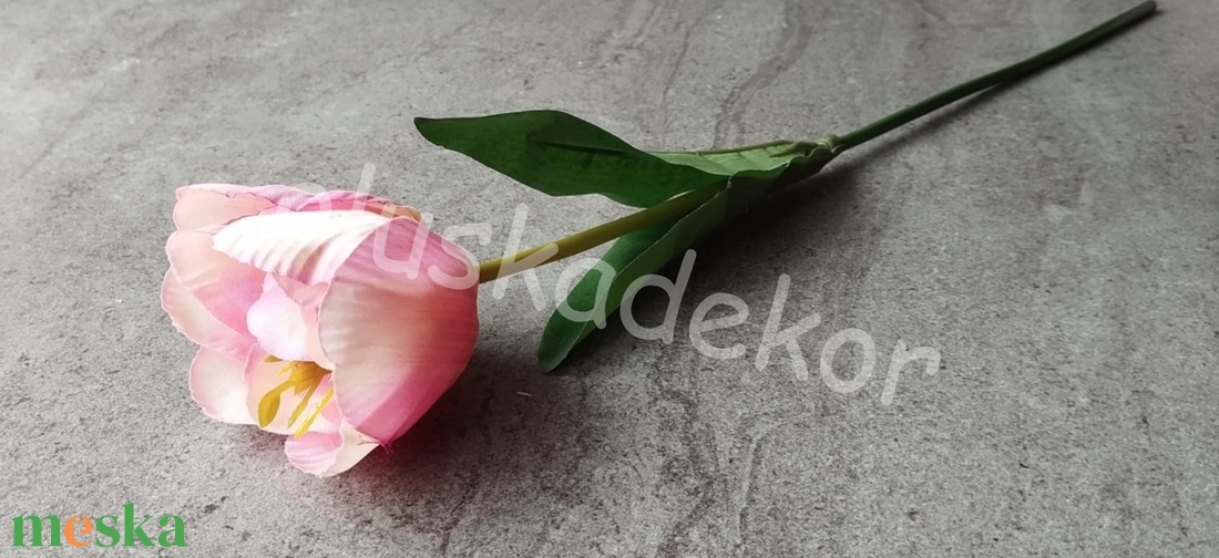 Tulipán levéllel, selyem dekorációs virág, szálas, 46cm - kellékek & szerszámok - dekorációs kellékek - egyéb kellékek - Meska.hu Tulipán levéllel, selyem dekorációs virág, szálas, 46cm - kellékek & szerszámok - dekorációs kellékek - egyéb kellékek - Meska.hu