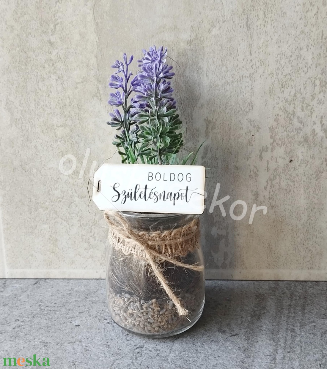 Levendula, gumi, real-touch, műnövény üvegvázában, 13cm, táblával - kellékek & szerszámok - dekorációs kellékek - egyéb kellékek - Meska.hu