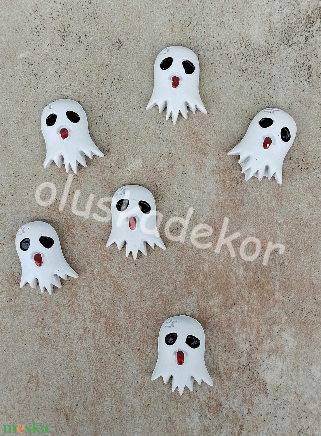 Halloween szellem, öntapadós, őszi, poly dekorációs figura, 3cm - kellékek & szerszámok - dekorációs kellékek - figurák - Meska.hu Halloween szellem, öntapadós, őszi, poly dekorációs figura, 3cm - kellékek & szerszámok - dekorációs kellékek - figurák - Meska.hu