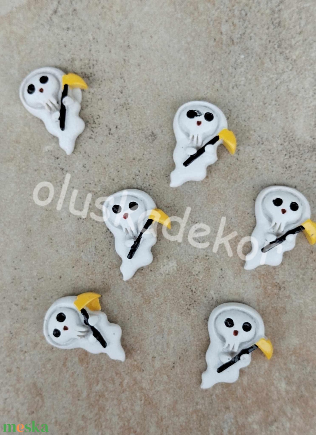 Halloween kaszás, öntapadós, őszi, poly dekorációs figura, 3cm - kellékek & szerszámok - dekorációs kellékek - figurák - Meska.hu Halloween kaszás, öntapadós, őszi, poly dekorációs figura, 3cm - kellékek & szerszámok - dekorációs kellékek - figurák - Meska.hu