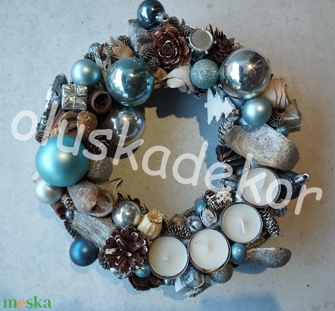 Adventi, karácsonyi jeges varázs asztaldísz, koszorú, 25cm - karácsony - karácsonyi lakásdekoráció - ünnepi asztaldekoráció - Meska.hu