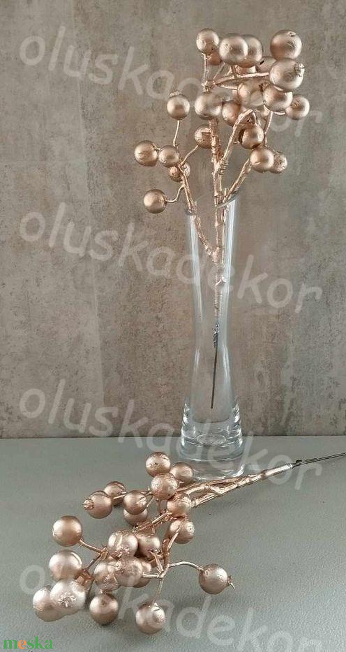 Csipkebogyós ág, gally, metál, antik arany, karácsonyi dekor műnövény, 30cm - karácsony - karácsonyi lakásdekoráció - karácsonyi lakásdíszek - Meska.hu