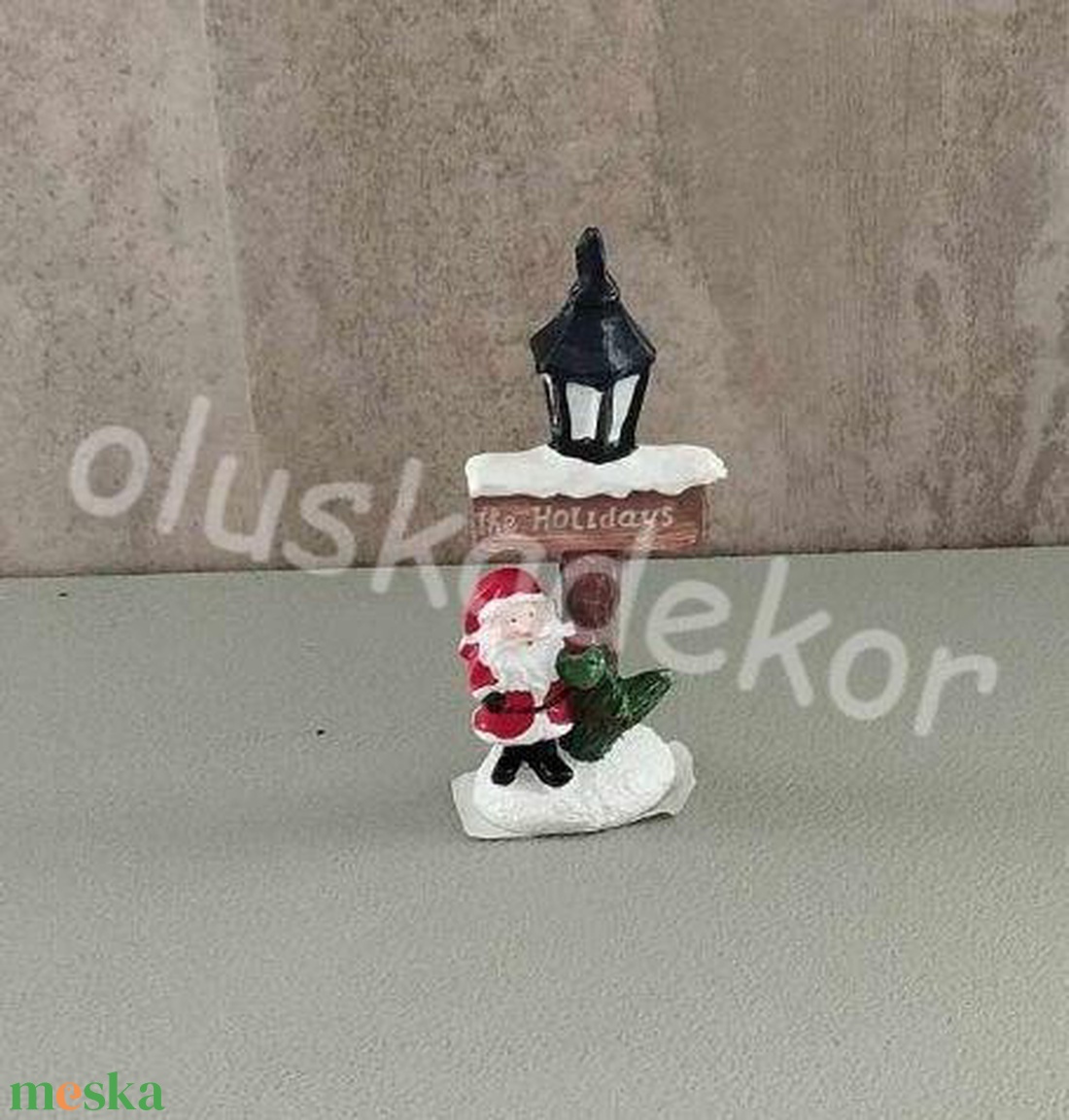 Téli falu, téli jelenet, télapó kandeláberrel - 9x4,5cm - karácsony - karácsonyi lakásdekoráció - karácsonyi lakásdíszek - Meska.hu