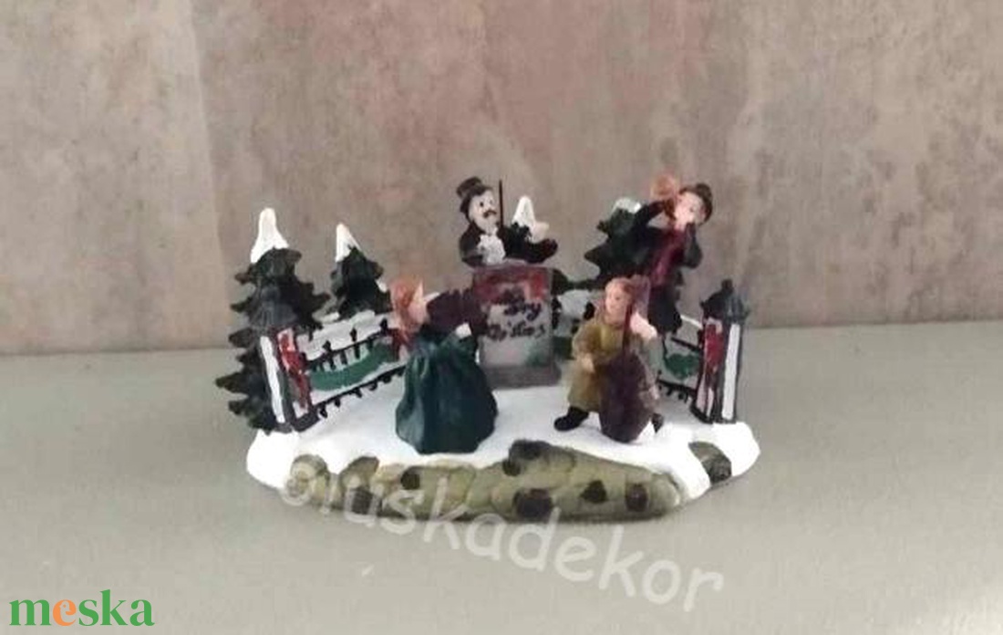 Téli falu, téli jelenet, karácsonyi dekorációs figura, zenekaros, 12x7cm - karácsony - karácsonyi lakásdekoráció - karácsonyi lakásdíszek - Meska.hu