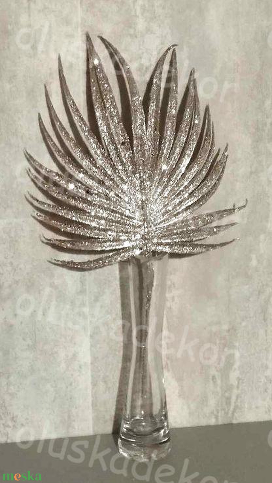 Pálmalevél, glitteres, esküvői, karácsonyi, adventi dekorációs alapanyag, műnövény, 30cm - kellékek & szerszámok - dekorációs kellékek - egyéb kellékek - Meska.hu