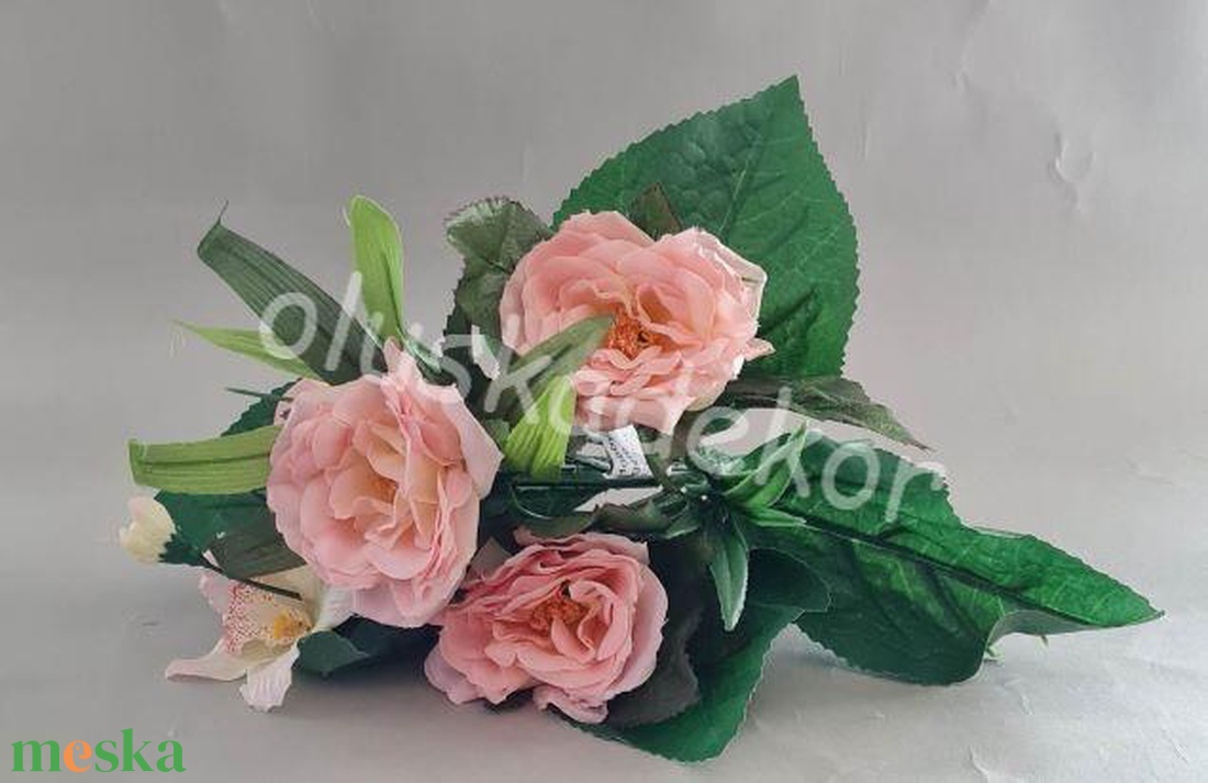 Rózsacsokor orchideával, selyem dekorációs növény, 7 virág, 31cm - kellékek & szerszámok - dekorációs kellékek - egyéb kellékek - Meska.hu