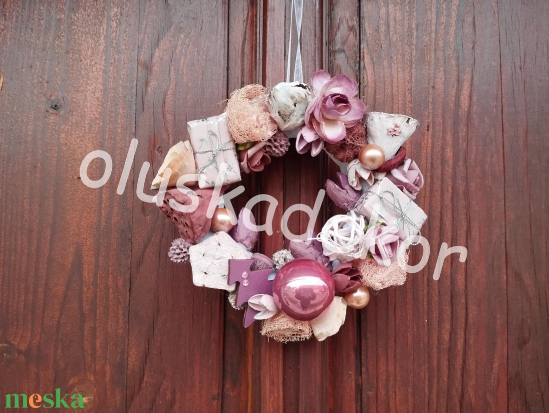 Karácsonyi ajtódísz, kopogtató száraztermésekkel, mini, rózsaszín, 15cm - karácsony - karácsonyi lakásdekoráció - ünnepi asztaldekoráció - Meska.hu