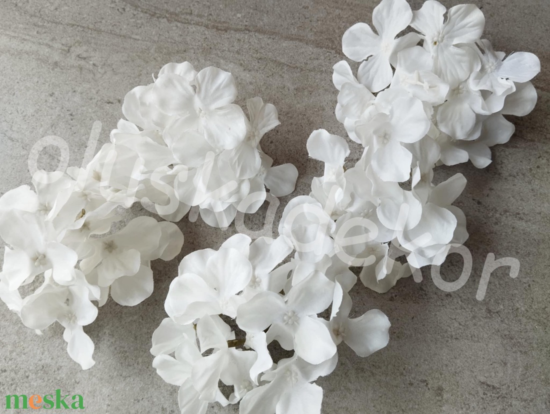 Hortenzia virágfej, selyemvirág dekorációs alapanyag, 13cm - kellékek & szerszámok - dekorációs kellékek - virágfej - Meska.hu