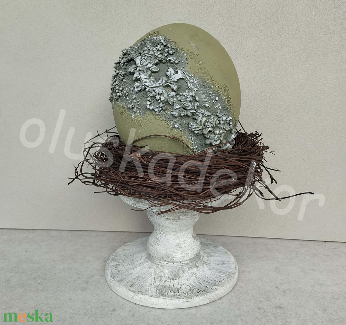 Strucctojás fészekben, húsvéti antik hatású asztali dekoráció állvánnyal - otthon & életmód - dekoráció - asztal és polc dekoráció - asztaldísz - Meska.hu