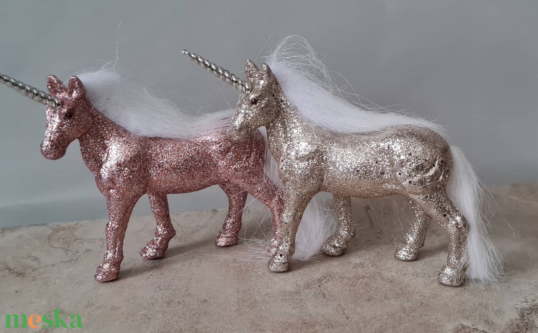 Unikornis, egyszarvú, karácsonyi, adventi dekorációs figura, 15cm - kellékek & szerszámok - dekorációs kellékek - egyéb kellékek - Meska.hu