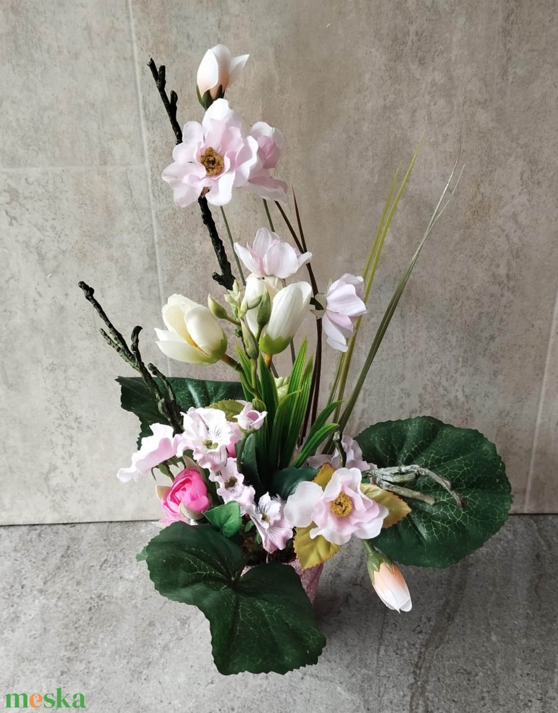 Cseresznyevirágos, Crocuszos tavaszi, húsvéti asztaldísz, dekoráció, kaspó - ünnepi díszek, dekorációk - húsvéti díszek és dekorációk - húsvéti virágos díszek - Meska.hu