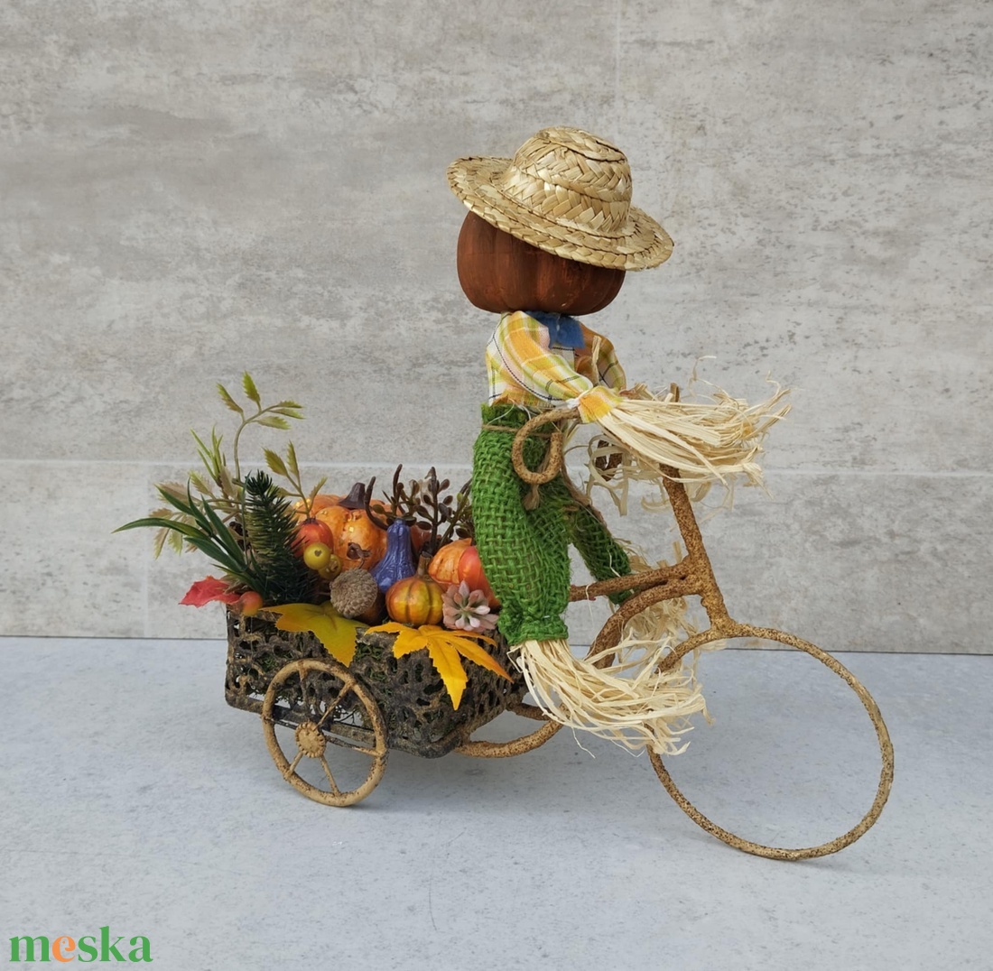 Madárijesztő, tökfej, kordé, taliga, tricikli, őszi asztaldísz, dekoráció - otthon & életmód - dekoráció - halloween - halloweeni asztaldísz - Meska.hu