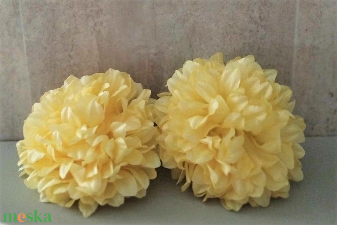 Krizantém, gömb virágfej, őszi, mindenszenteki dekor selyem műnövény, 18cm - kellékek & szerszámok - dekorációs kellékek - virágfej - Meska.hu